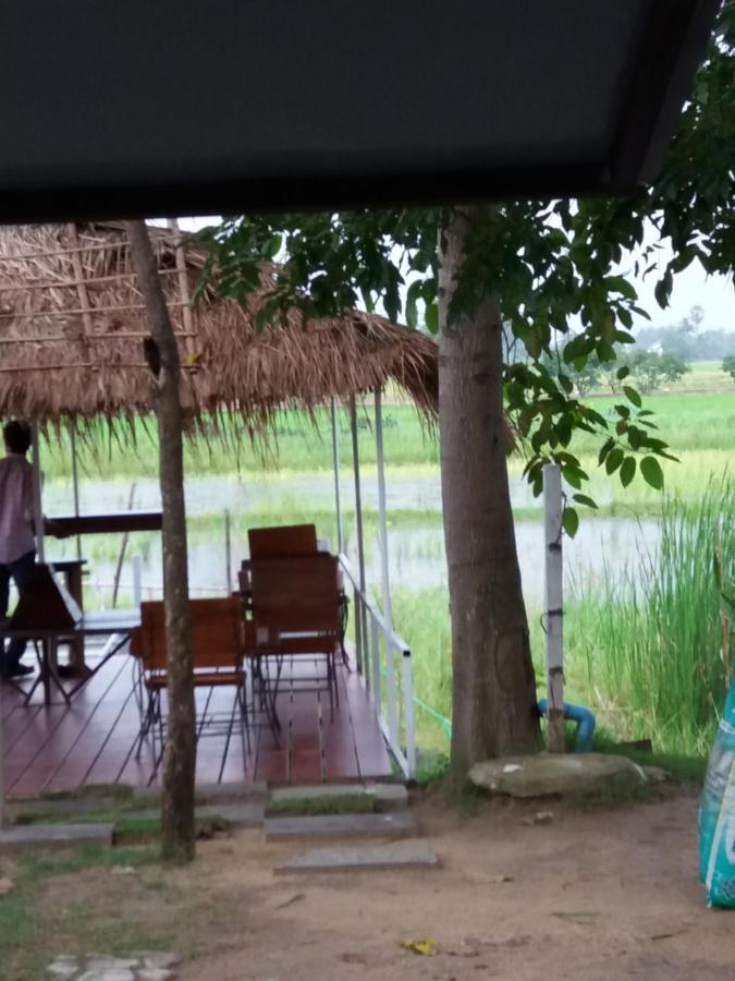 Raina-Suanpa Lung Sood Farmstay Suphan Buri Exterior photo